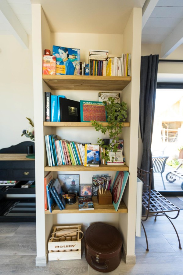 Bibliothèque - La Maison de Jean, gîte cosy entre terre et mer - Milizac, Finistère